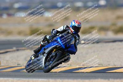 media/Jan-13-2024-SoCal Trackdays (Sat) [[9c032fe5aa]]/Turn 11 (1030am)/